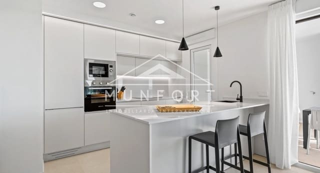 3 slaapkamer Penthouse te koop in Los Alcázares met zwembad - € 419.900 (Ref: 9772018)