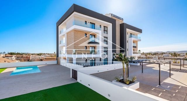 3 soveværelse Lejlighed til salg i Los Alcázares med swimmingpool - € 324.900 (Ref: 9772019)