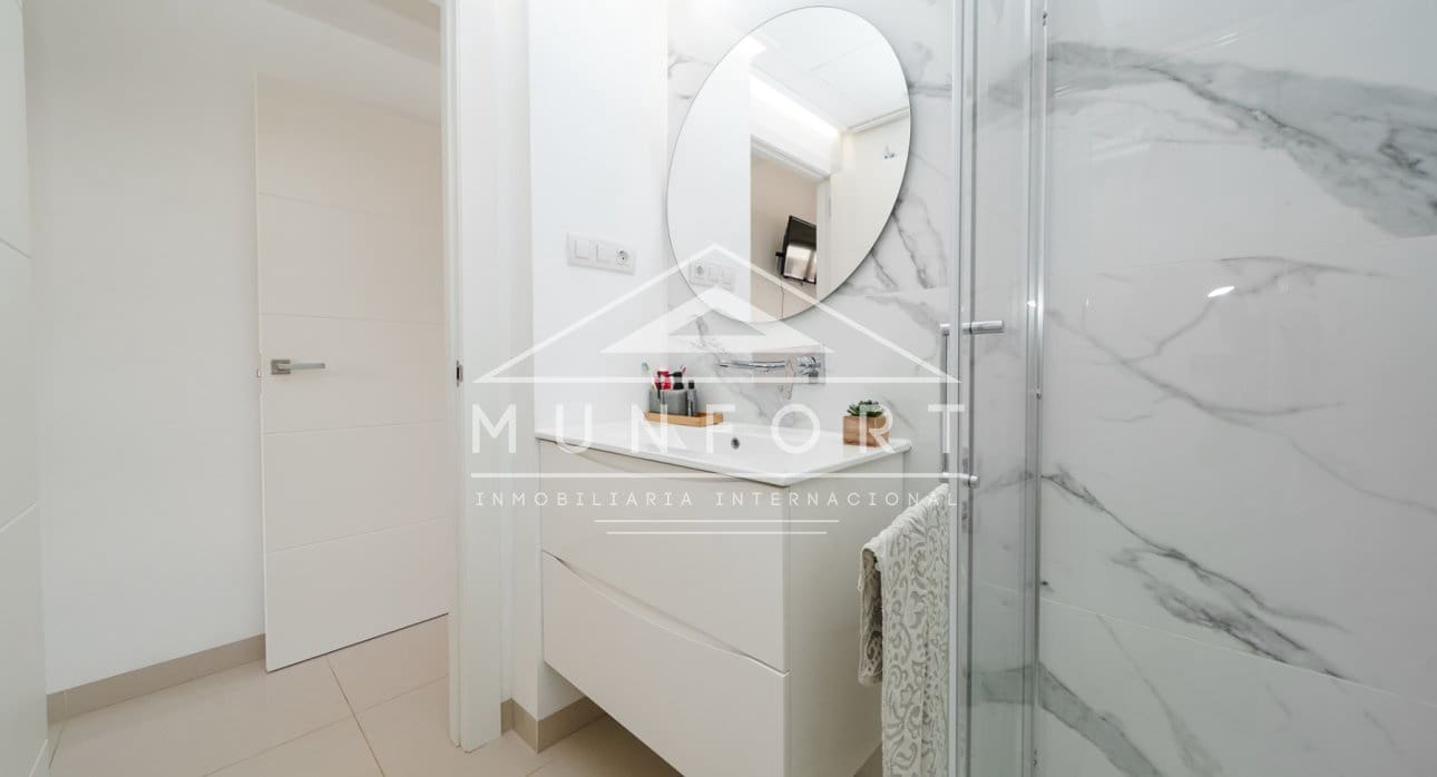 2 bedroom Apartment for sale in Torre de la Horadada with pool - € 290,000 (Ref: 9772021)