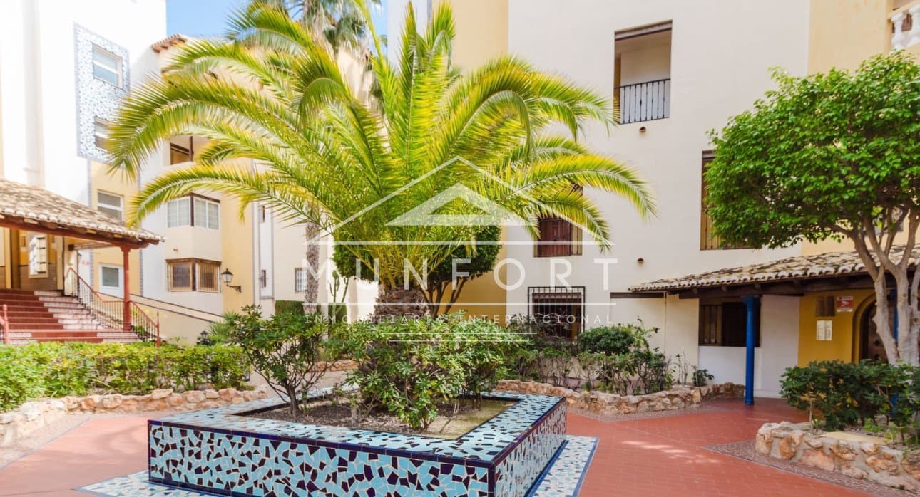 2 soverom Leilighet til salgs i Torrevieja med svømmebasseng - € 214 900 (Ref: 9772451)