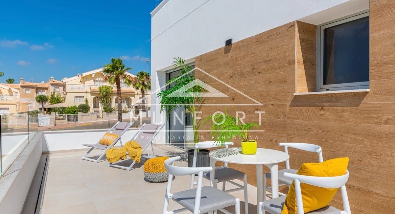 4 chambre Villa/Maison à vendre à Ciudad Quesada avec piscine - 821 910 € (Ref: 9776931)