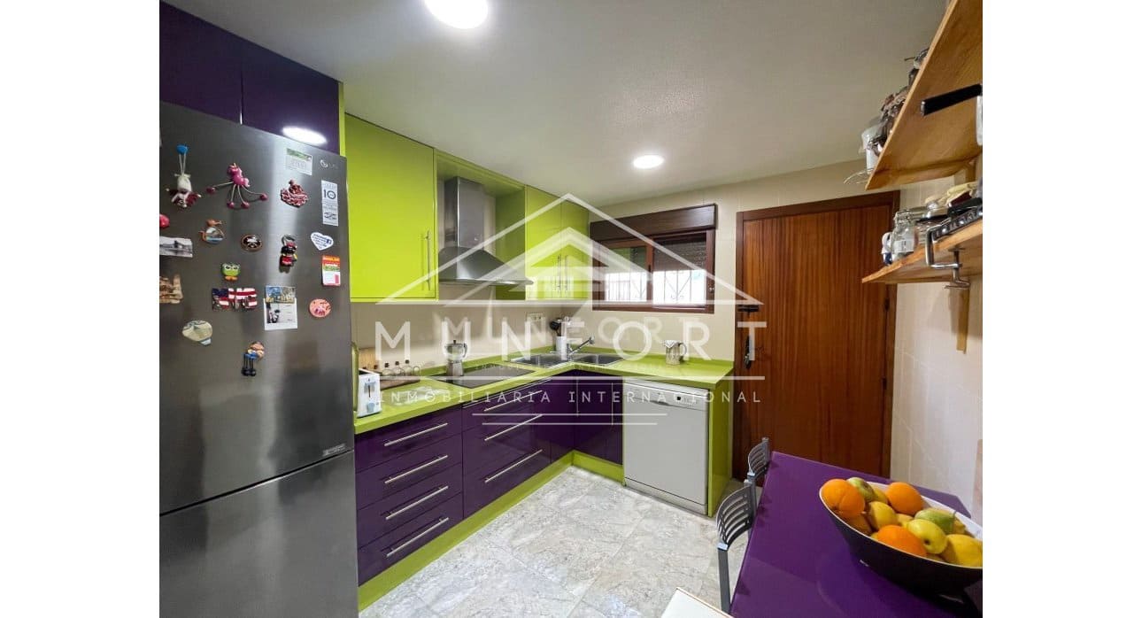 5 bedroom Villa for sale in Los Narejos with pool - € 279,900 (Ref: 9777115)