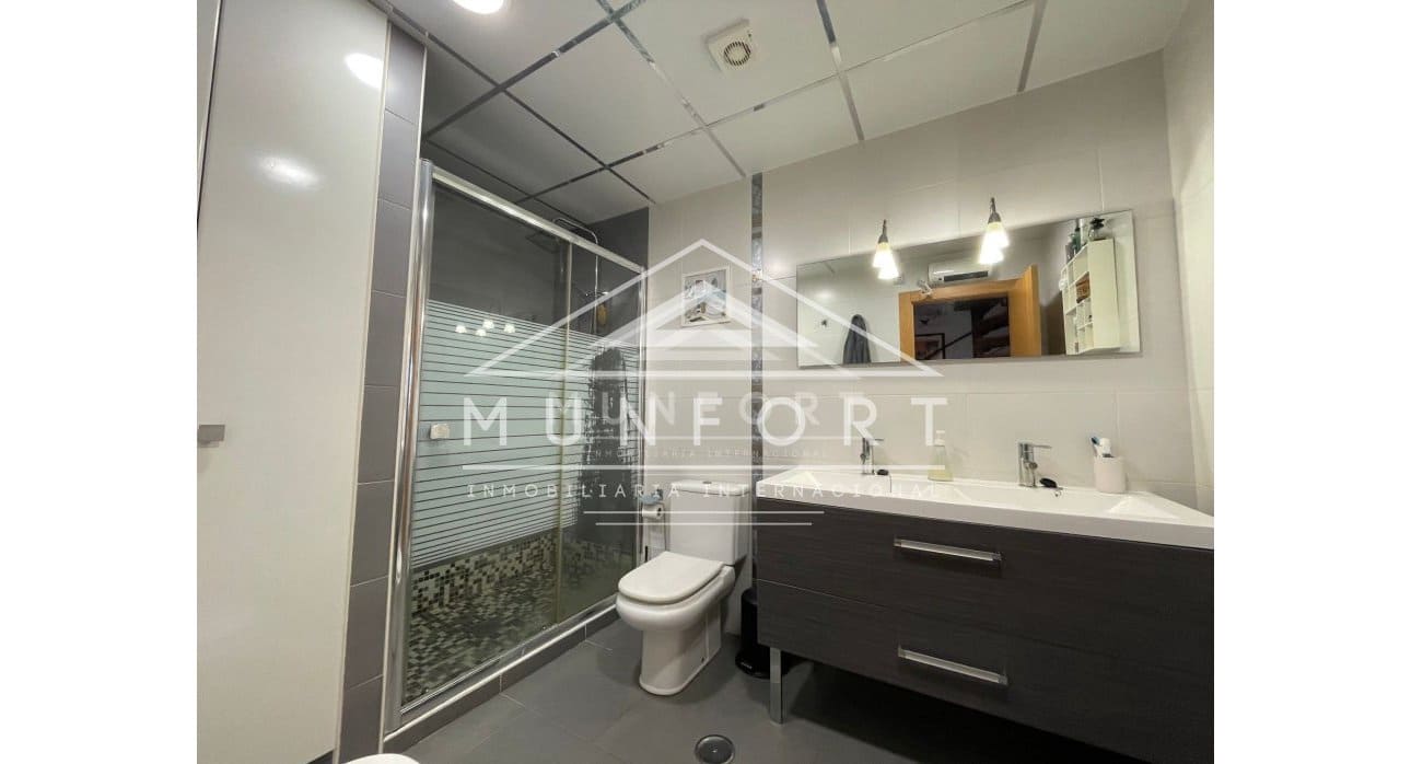 5 bedroom Villa for sale in Los Narejos with pool - € 279,900 (Ref: 9777115)