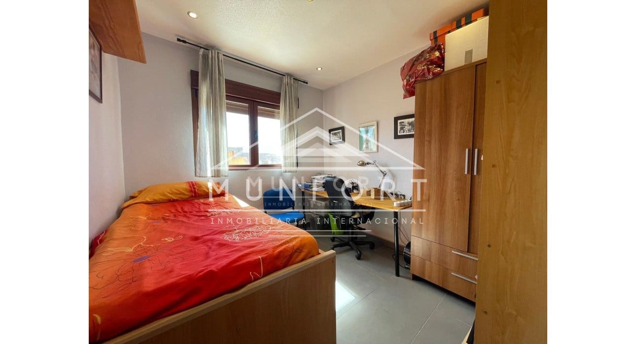 5 bedroom Villa for sale in Los Narejos with pool - € 279,900 (Ref: 9777115)