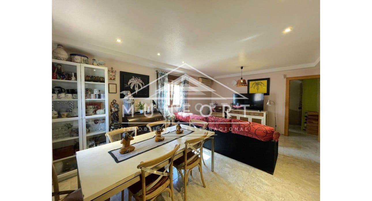 5 bedroom Villa for sale in Los Narejos with pool - € 279,900 (Ref: 9777115)