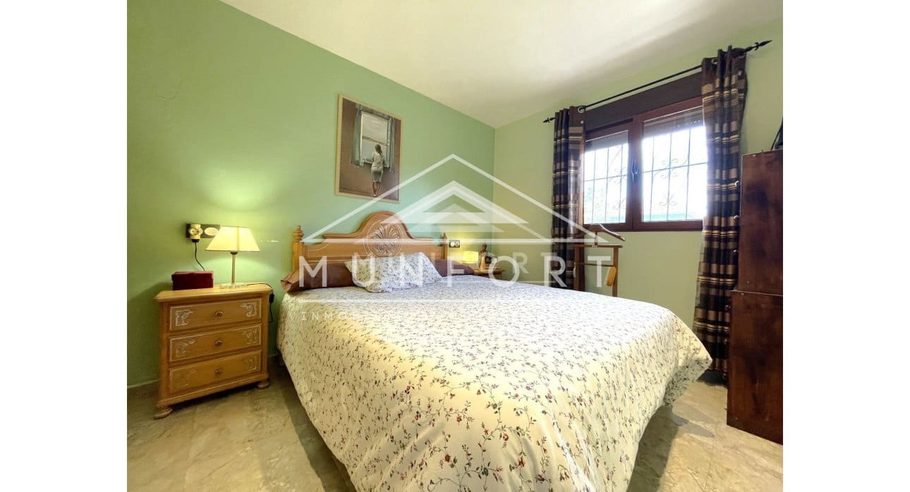 5 bedroom Villa for sale in Los Narejos with pool - € 279,900 (Ref: 9777115)