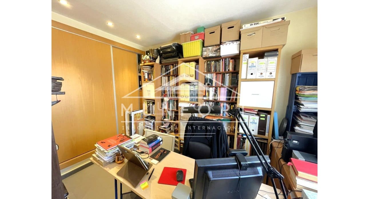 5 bedroom Villa for sale in Los Narejos with pool - € 279,900 (Ref: 9777115)