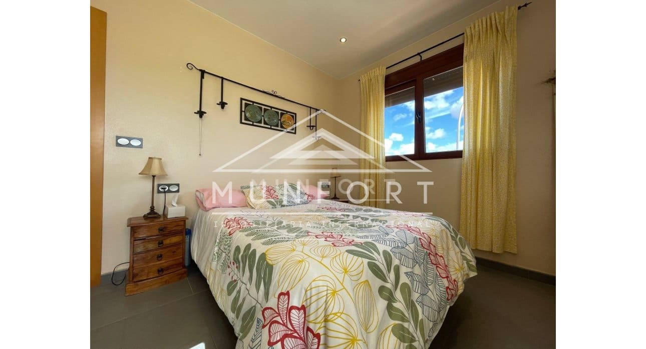 5 bedroom Villa for sale in Los Narejos with pool - € 279,900 (Ref: 9777115)