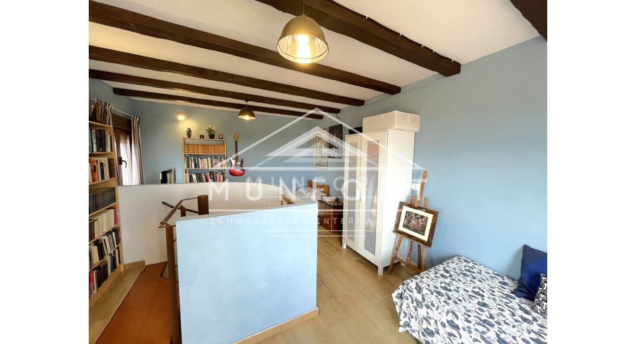 5 bedroom Villa for sale in Los Narejos with pool - € 279,900 (Ref: 9777115)