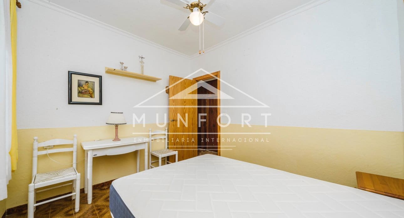 4 makuuhuone Huvila myytävänä paikassa El Carmoli - 250 000 € (Ref: 9778445)