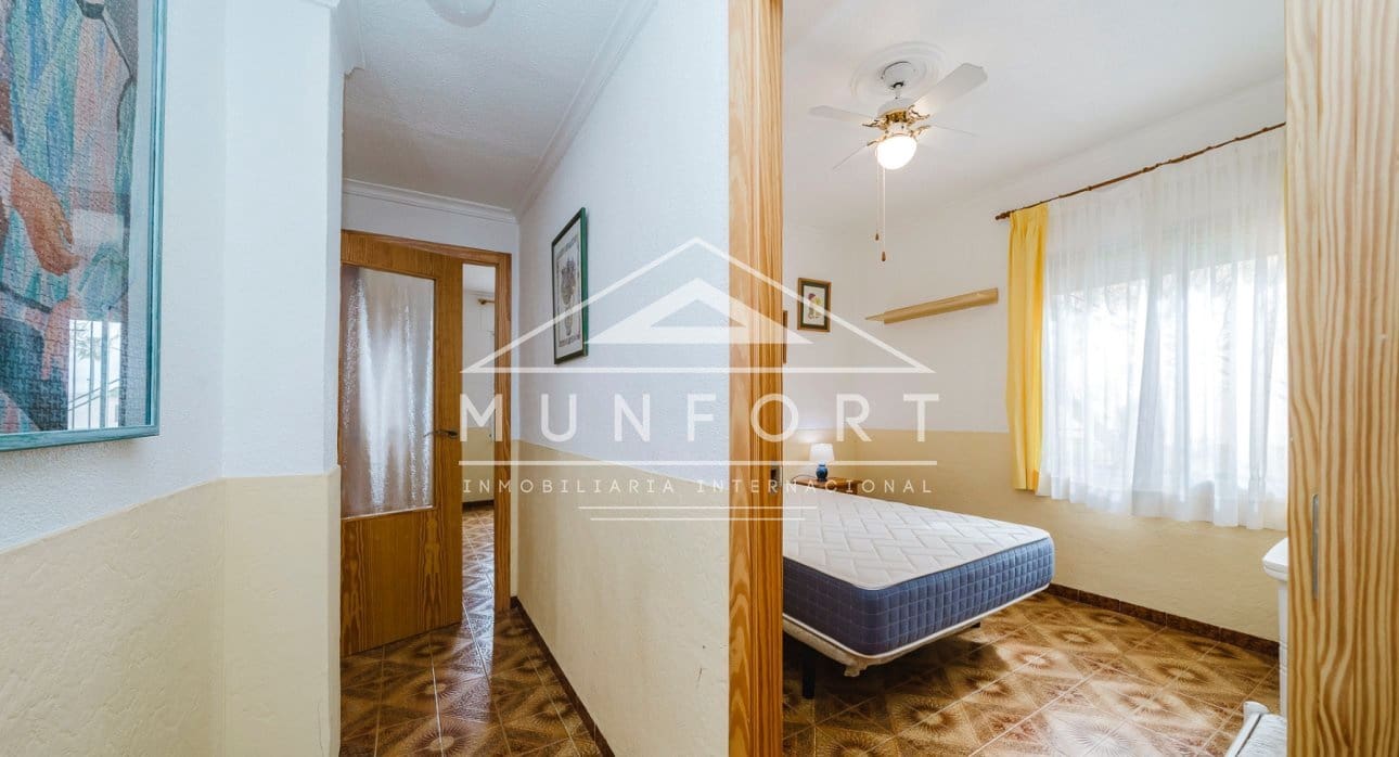 4 makuuhuone Huvila myytävänä paikassa El Carmoli - 250 000 € (Ref: 9778445)