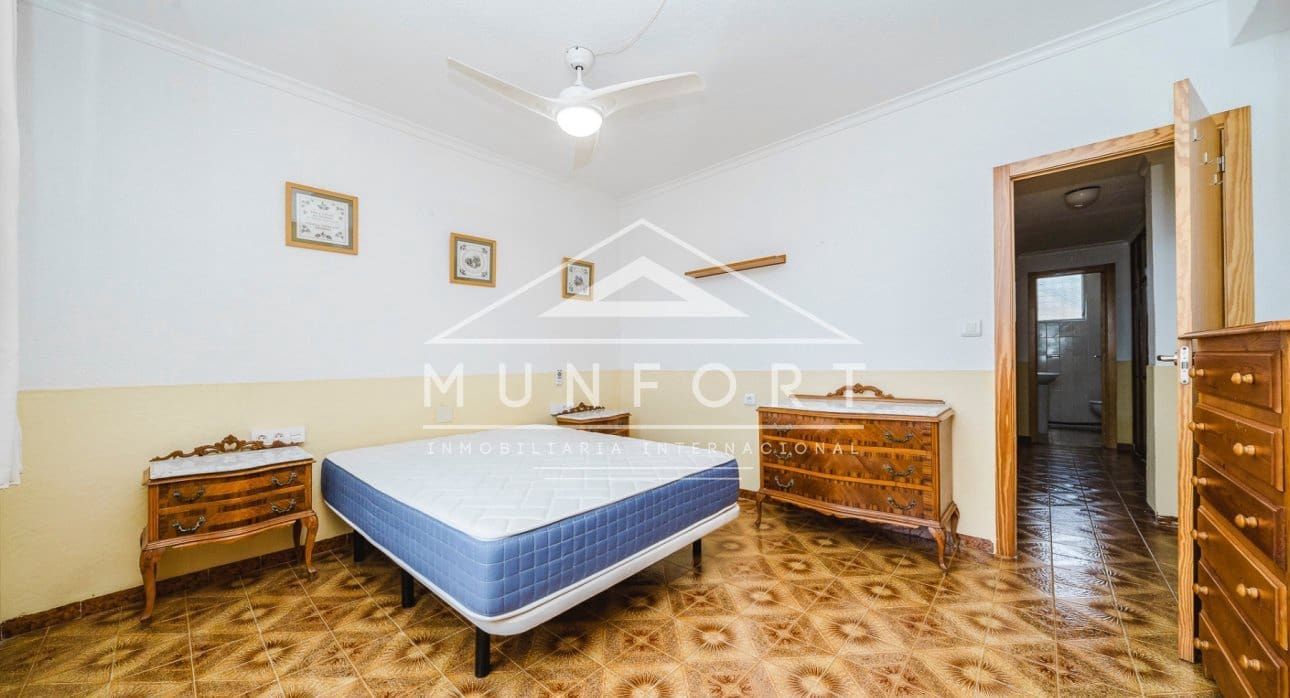 4 makuuhuone Huvila myytävänä paikassa El Carmoli - 250 000 € (Ref: 9778445)