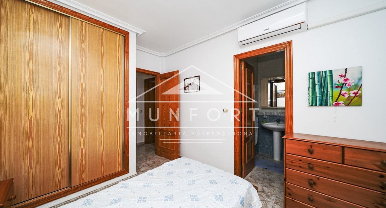 3 bedroom Villa for sale in Pinar de Campoverde with pool - € 255,000 (Ref: 9781155)