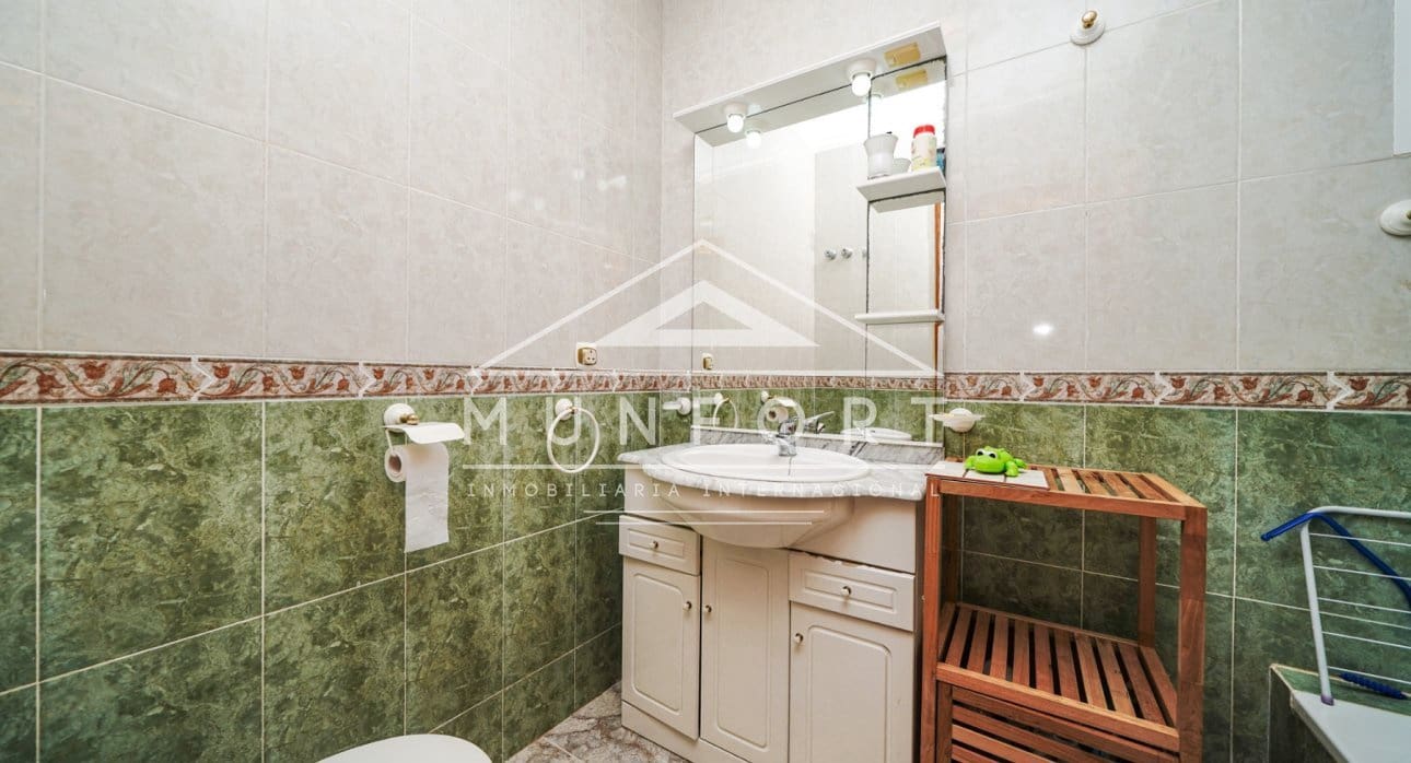 3 bedroom Villa for sale in Pinar de Campoverde with pool - € 255,000 (Ref: 9781155)