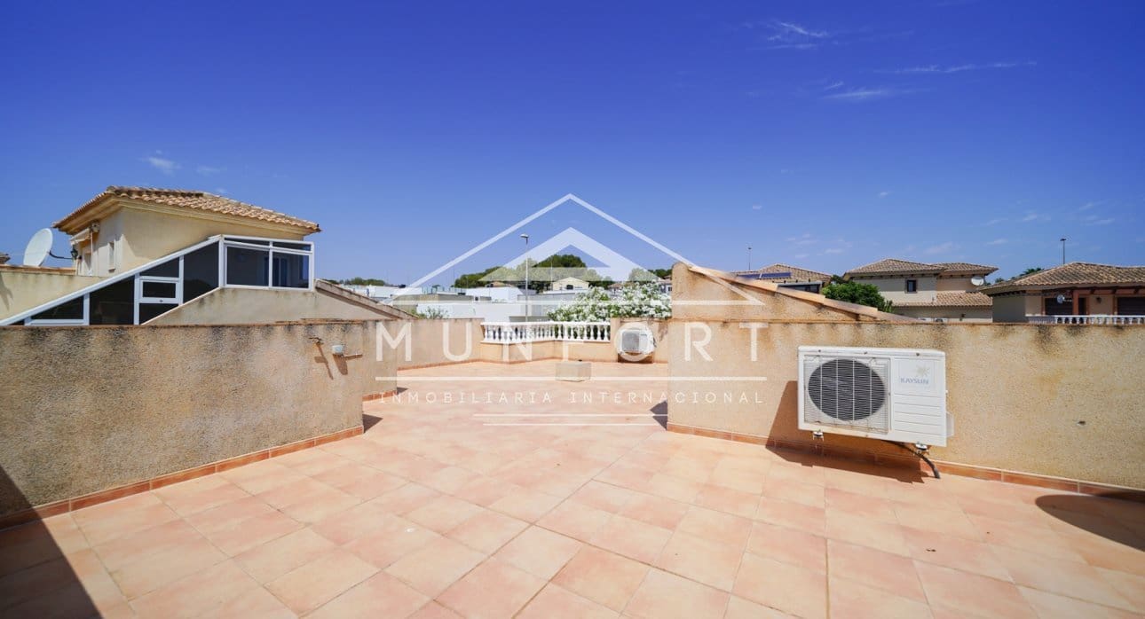 3 bedroom Villa for sale in Pinar de Campoverde with pool - € 255,000 (Ref: 9781155)