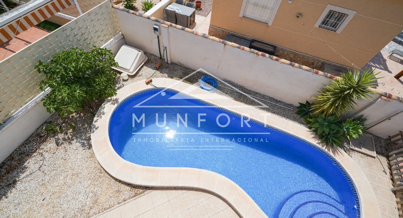 3 bedroom Villa for sale in Pinar de Campoverde with pool - € 255,000 (Ref: 9781155)