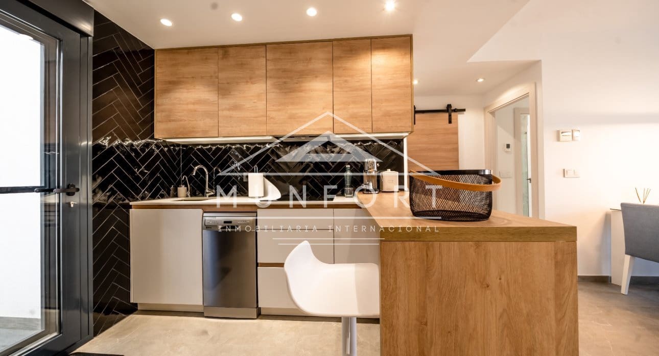 2 soverom Bungalow til salgs i Santiago de la Ribera med svømmebasseng - € 425 000 (Ref: 9782493)