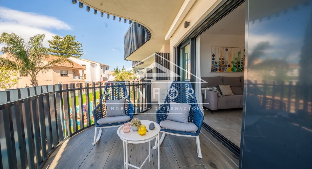 2 soverom Bungalow til salgs i Santiago de la Ribera med svømmebasseng - € 425 000 (Ref: 9782493)