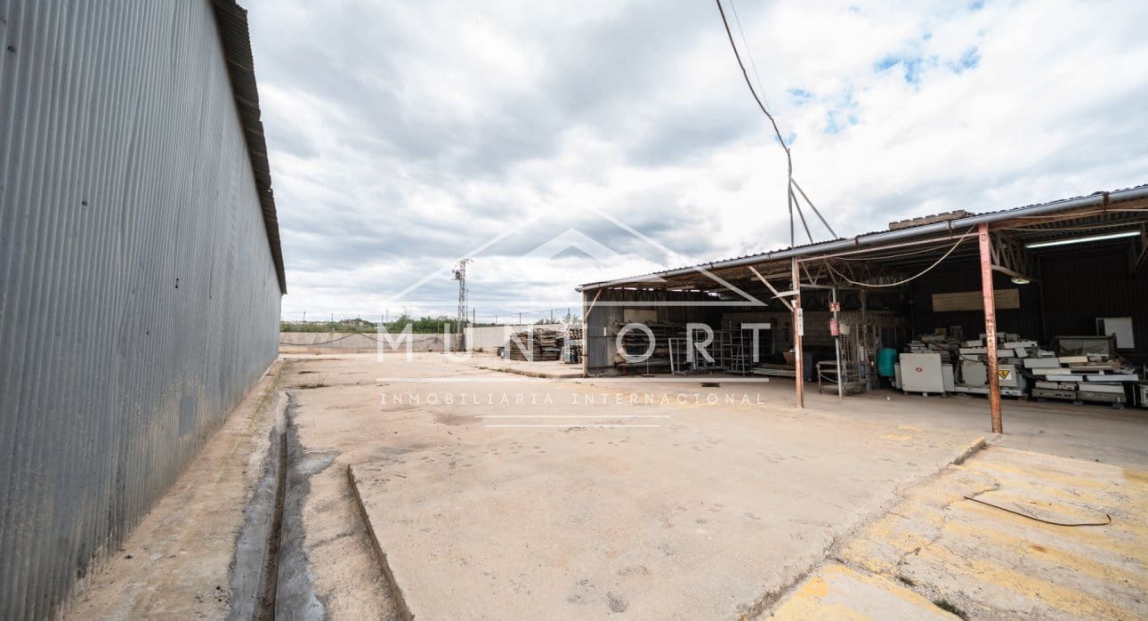 Tontti myytävänä paikassa Pinar de Campoverde - 590 000 € (Ref: 9789772)