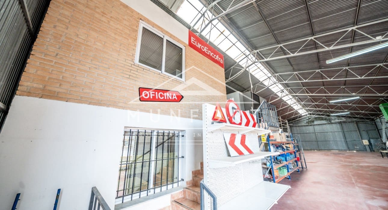 Tontti myytävänä paikassa Pinar de Campoverde - 590 000 € (Ref: 9789772)