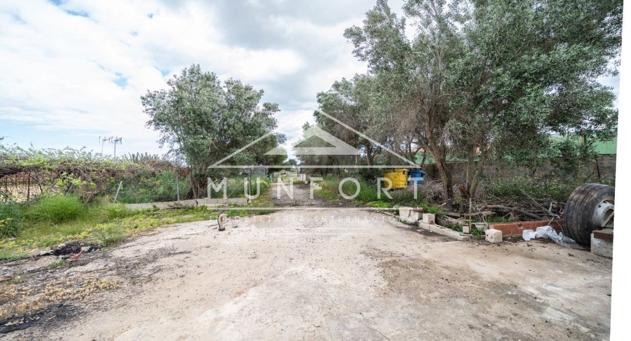 Tontti myytävänä paikassa Pinar de Campoverde - 590 000 € (Ref: 9789772)