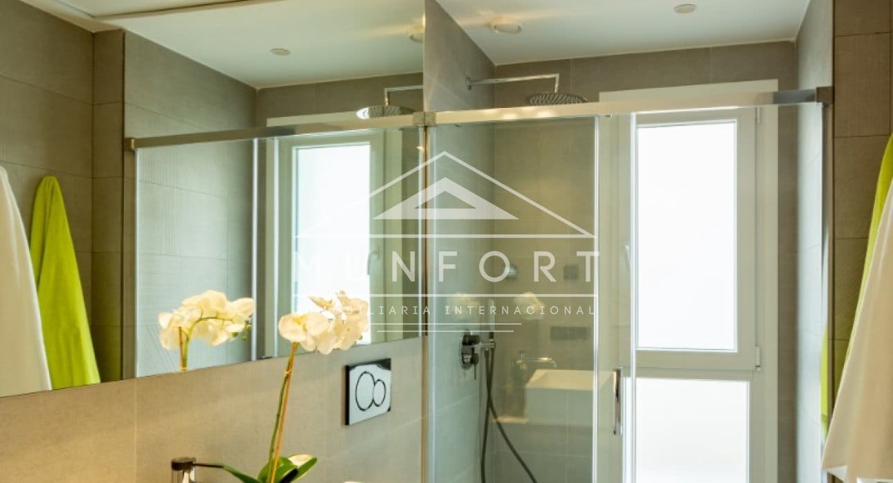 3 bedroom Townhouse for sale in Algorfa with pool - € 485,000 (Ref: 9789773)