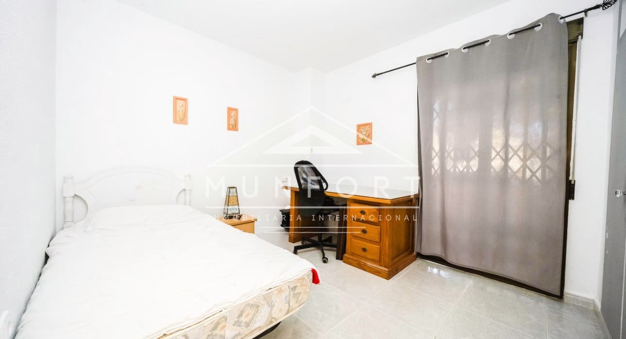 6 Zimmer Villa zu verkaufen in Villamartin mit Pool - 449.900 € (Ref: 9793171)