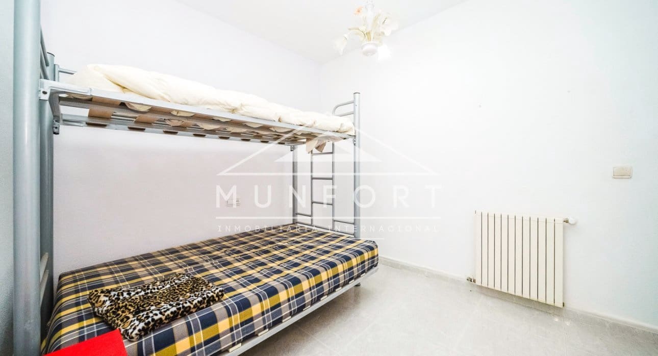 6 Zimmer Villa zu verkaufen in Villamartin mit Pool - 449.900 € (Ref: 9793171)