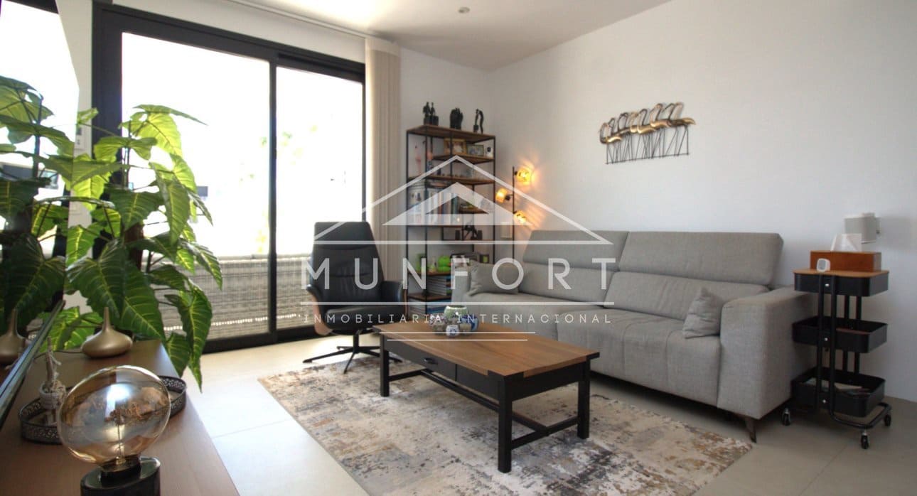 Bungalow de 3 habitaciones en Mar de Cristal en venta con piscina - 409.900 € (Ref: 9793172)