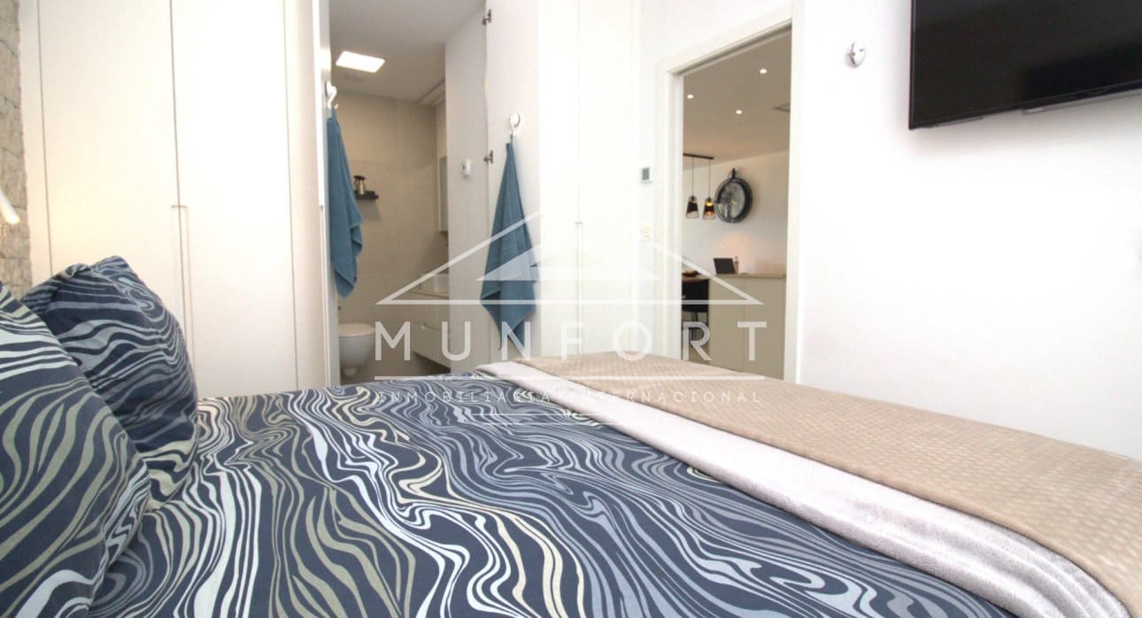 Bungalow de 3 habitaciones en Mar de Cristal en venta con piscina - 409.900 € (Ref: 9793172)