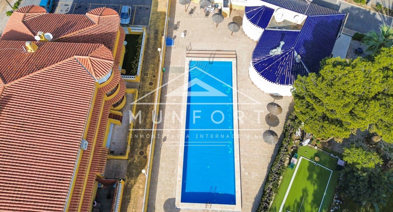 1 slaapkamer Bungalow te koop in Los Urrutias met zwembad - € 179.000 (Ref: 9805579)