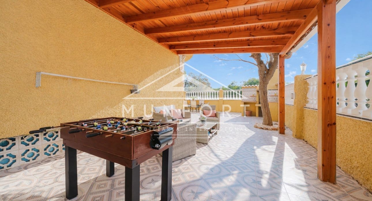 1 slaapkamer Bungalow te koop in Los Urrutias met zwembad - € 179.000 (Ref: 9805579)