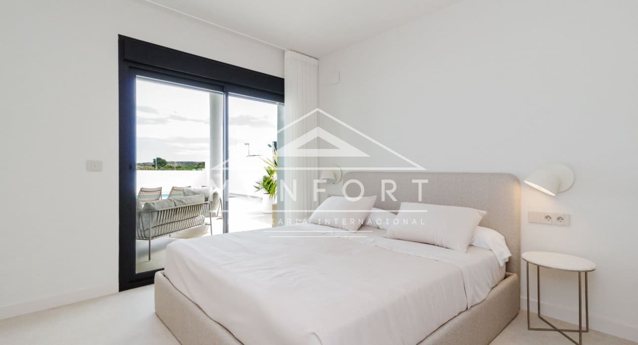 4 chambre Villa/Maison à vendre à Ciudad Quesada avec piscine - 810 750 € (Ref: 9805580)