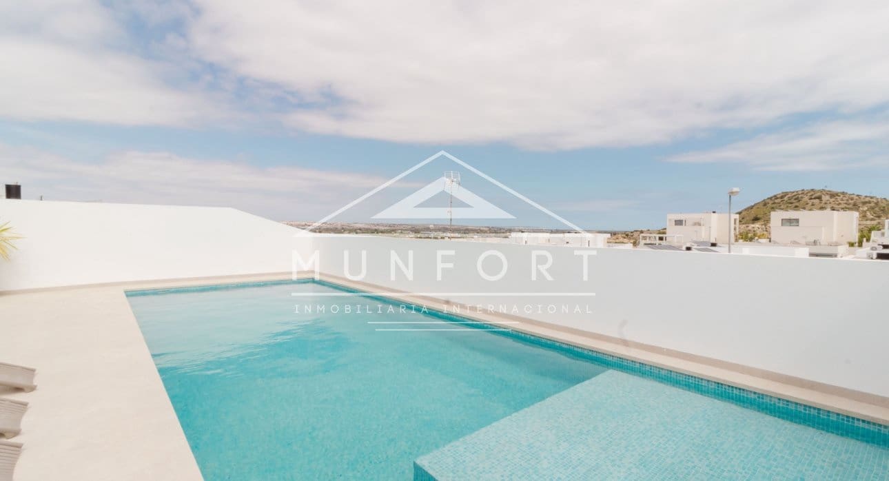 4 chambre Villa/Maison à vendre à Ciudad Quesada avec piscine - 810 750 € (Ref: 9805580)