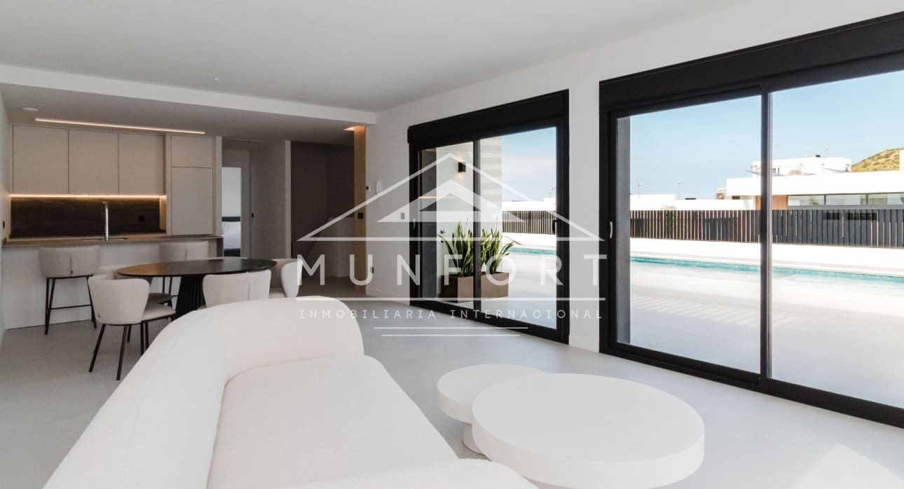 4 bedroom Villa for sale in Ciudad Quesada with pool - € 788,750 (Ref: 9805581)