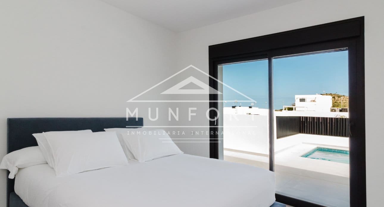 4 bedroom Villa for sale in Ciudad Quesada with pool - € 788,750 (Ref: 9805581)