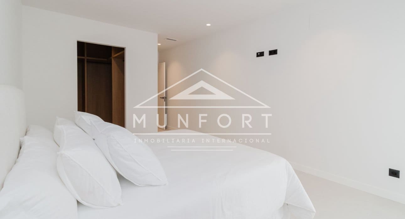 4 bedroom Villa for sale in Ciudad Quesada with pool - € 788,750 (Ref: 9805581)