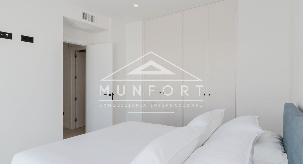 4 bedroom Villa for sale in Ciudad Quesada with pool - € 788,750 (Ref: 9805581)