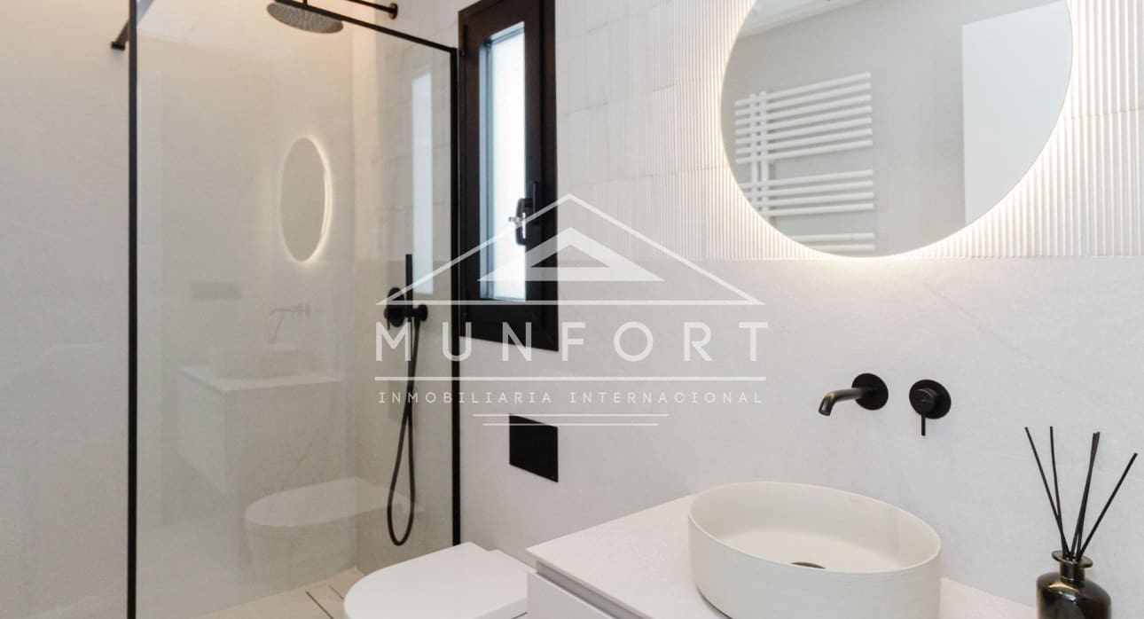 4 bedroom Villa for sale in Ciudad Quesada with pool - € 788,750 (Ref: 9805581)