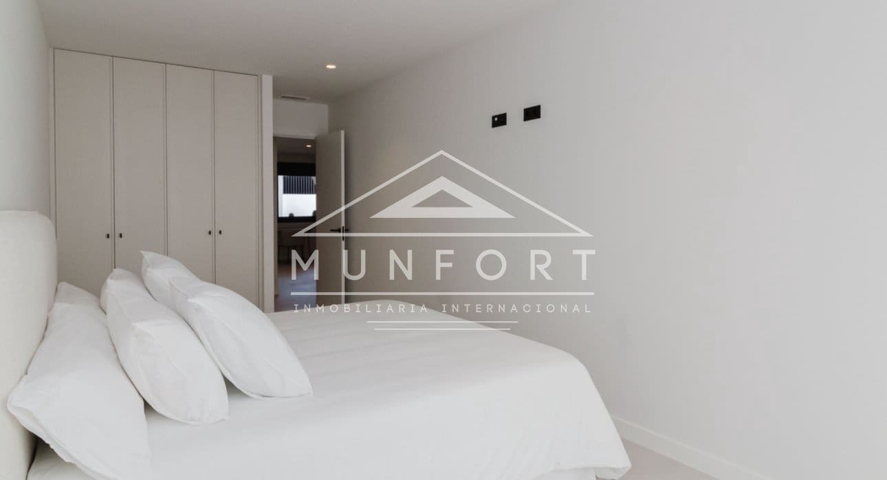 4 bedroom Villa for sale in Ciudad Quesada with pool - € 788,750 (Ref: 9805581)