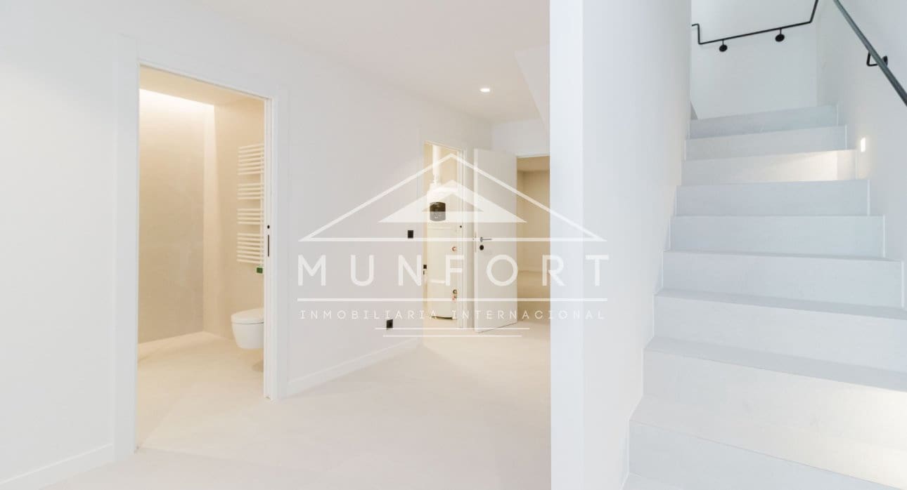 4 bedroom Villa for sale in Ciudad Quesada with pool - € 788,750 (Ref: 9805581)