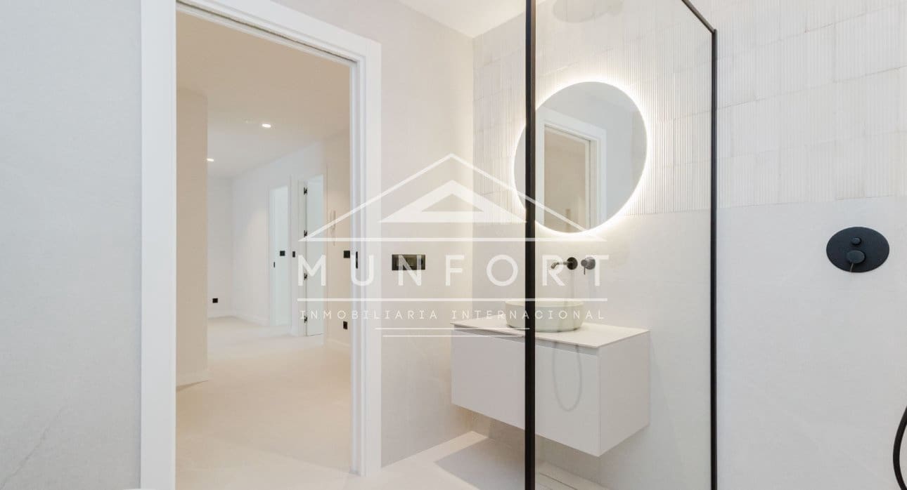 4 bedroom Villa for sale in Ciudad Quesada with pool - € 788,750 (Ref: 9805581)