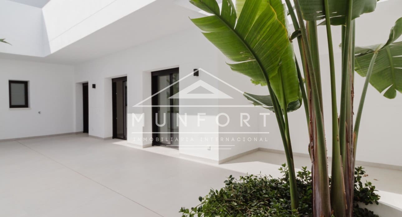 4 bedroom Villa for sale in Ciudad Quesada with pool - € 788,750 (Ref: 9805581)