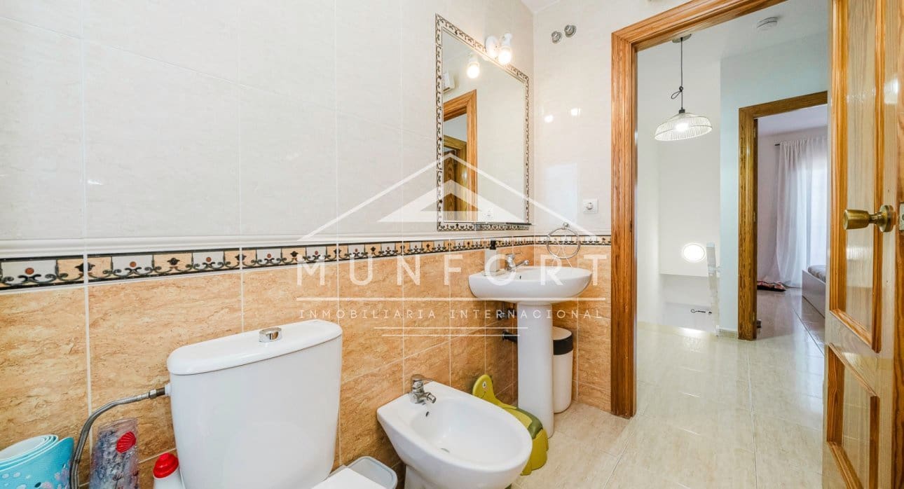 4 Zimmer Haus zu verkaufen in Santiago de la Ribera mit Pool - 254.600 € (Ref: 9805583)