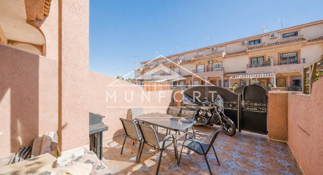 4 Zimmer Haus zu verkaufen in Santiago de la Ribera mit Pool - 254.600 € (Ref: 9805583)