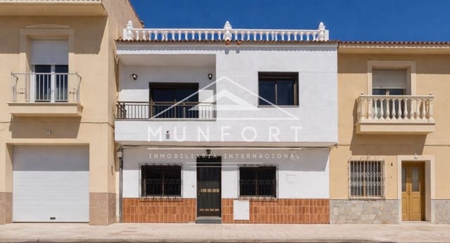 4 soveværelse Byhus til salg i Pilar de la Horadada ciudad, Pilar de la Horadada - € 219.000 (Ref: 9806808)