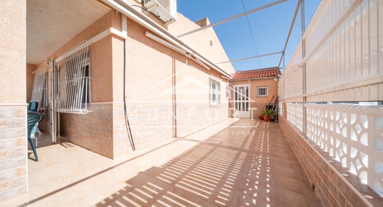3 bedroom Semi-detached Villa for sale in Santiago de la Ribera - € 385,000 (Ref: 9806809)