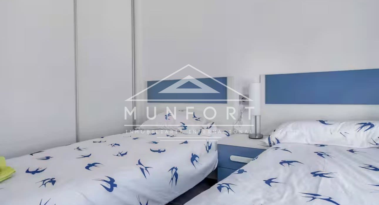 2 chambre Bungalow à vendre à Pilar de la Horadada avec piscine - 295 000 € (Ref: 9807165)