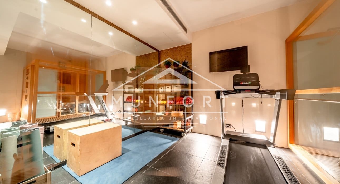 6 makuuhuone Huvila lomavuokrausta paikassa Torrevieja mukana uima-altaan - 1 300 € (Ref: 9807167)