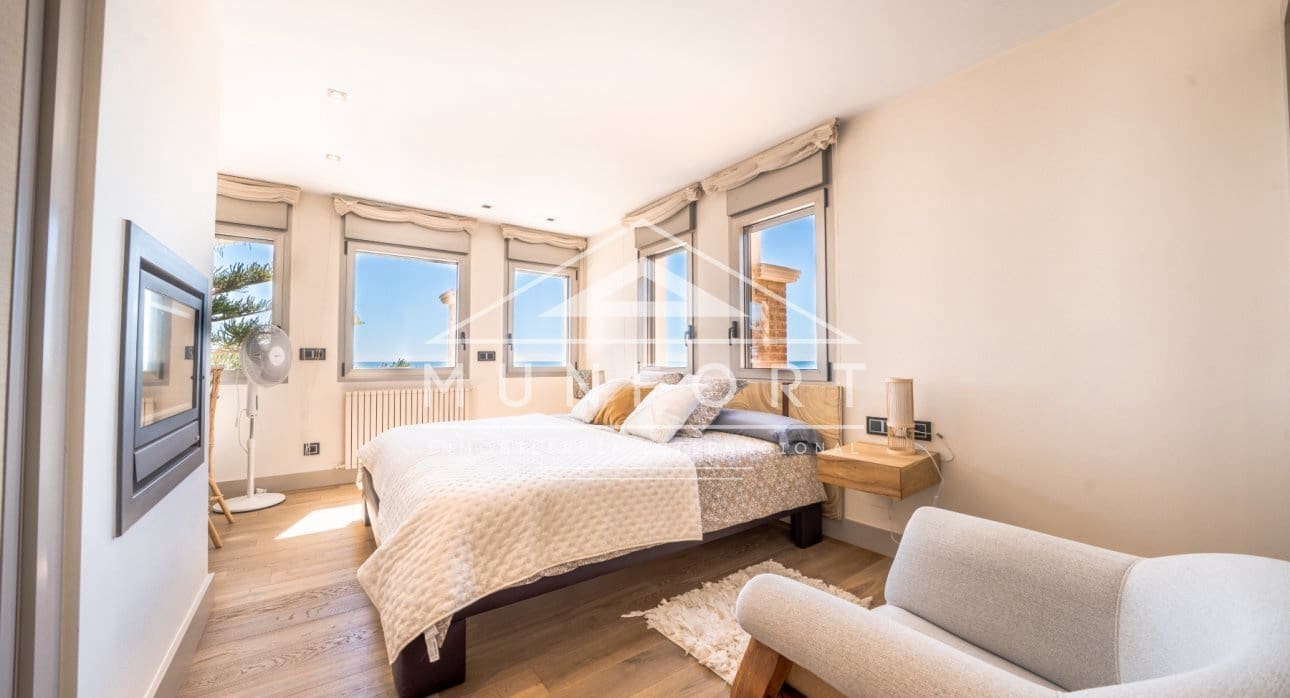 6 makuuhuone Huvila lomavuokrausta paikassa Torrevieja mukana uima-altaan - 1 300 € (Ref: 9807167)